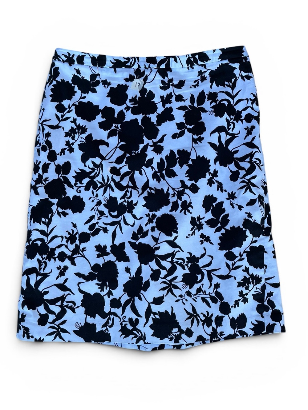 JG Hook Floral A-Line Skirt in White and Black Women Skirts